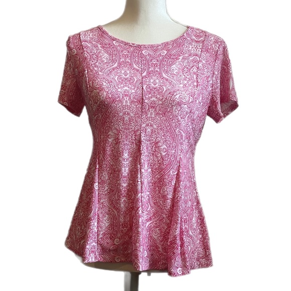 Roz & Ali Tops Paisley Pink And White Flowy Short Sleeve Top Poshmark